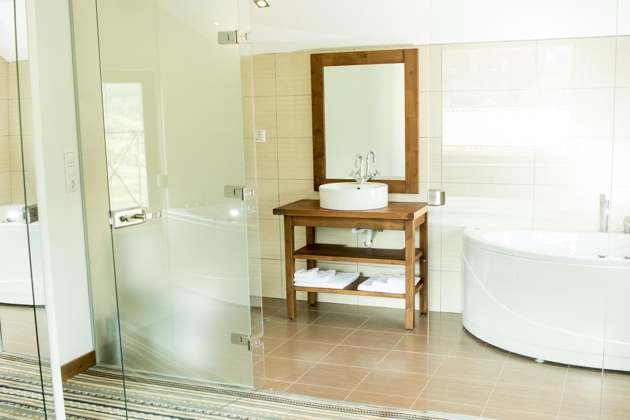 Boutique Hotel The White Pine 萨莫科夫 外观 照片