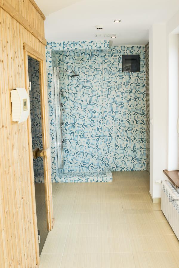 Boutique Hotel The White Pine 萨莫科夫 外观 照片