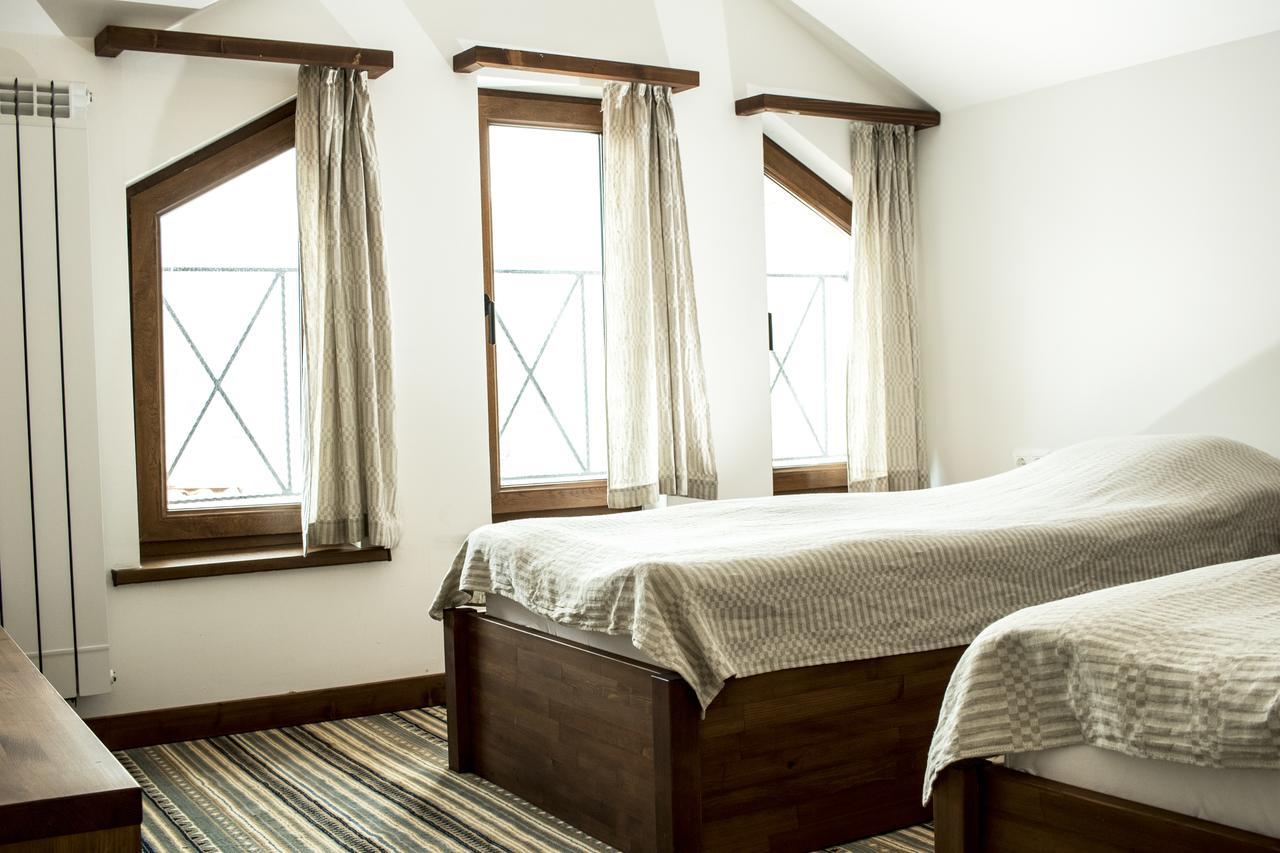 Boutique Hotel The White Pine 萨莫科夫 外观 照片