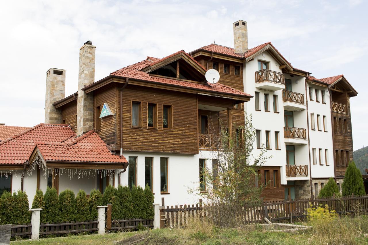 Boutique Hotel The White Pine 萨莫科夫 外观 照片