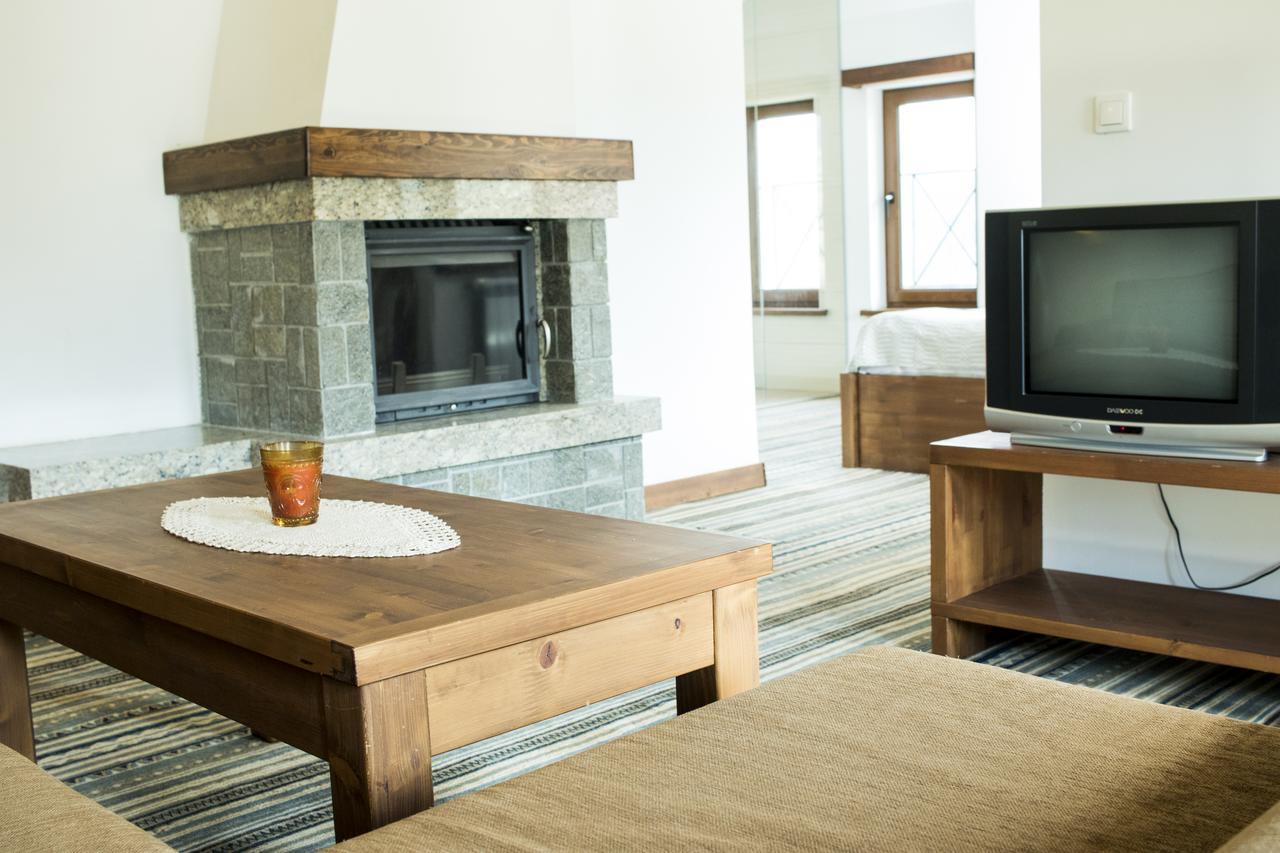 Boutique Hotel The White Pine 萨莫科夫 外观 照片